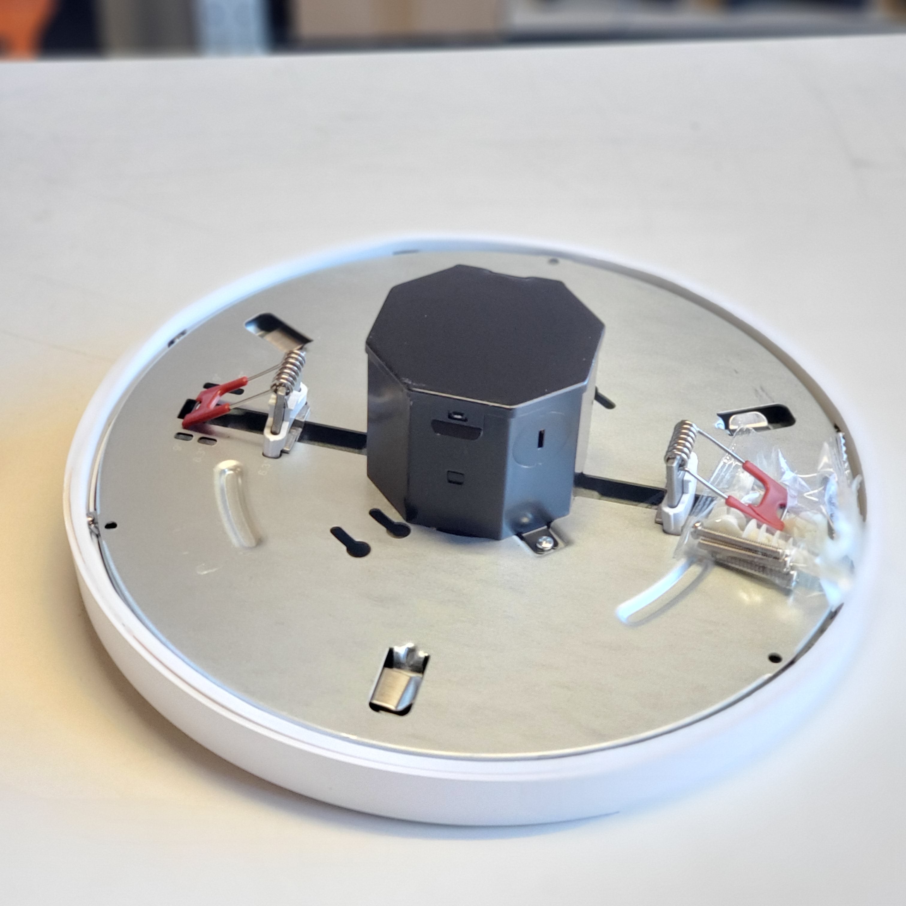 Flexinstall Disk 10 in. White Indoor Integrated LED Recessed Ceiling Light with 5CCT Plus DuoBright (92059) Flexinstall Disk 10 in. White Indoor Integrated LED Recessed Ceiling Light with 5CCT Plus DuoBright (92059)